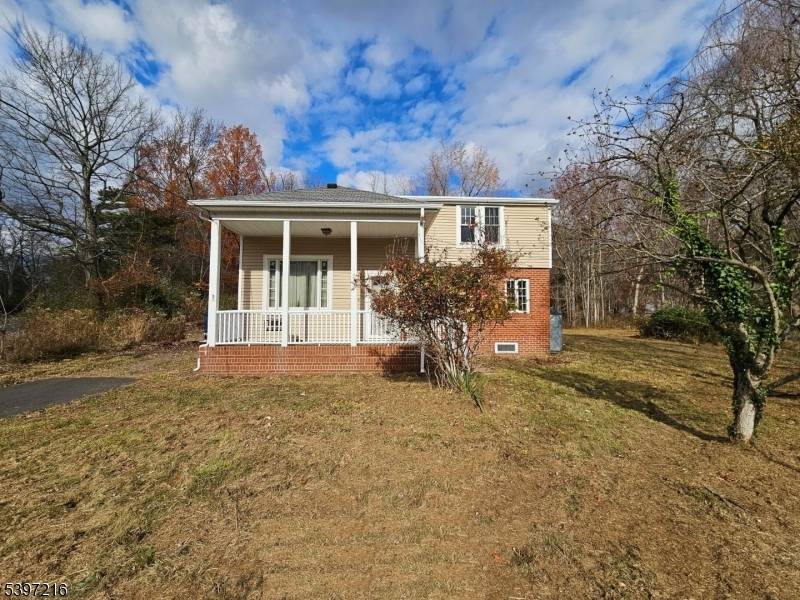 West Amwell Twp., NJ 08530,300 Rock Rd