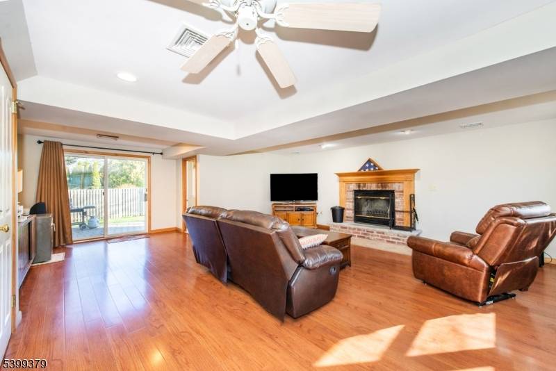 Parsippany-troy Hills Twp., NJ 07054,21 Dolly Drive