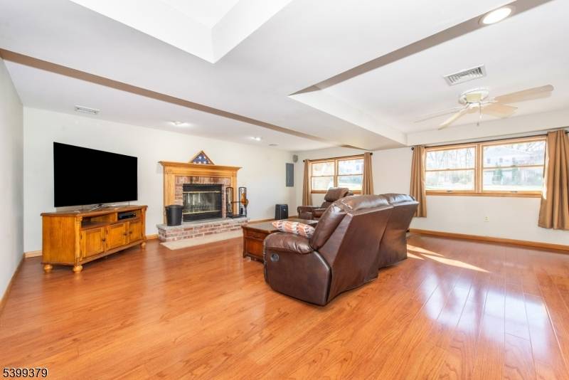 Parsippany-troy Hills Twp., NJ 07054,21 Dolly Drive