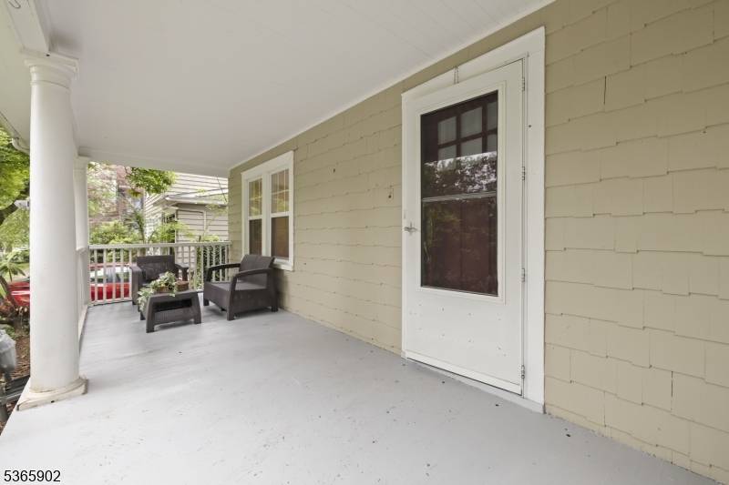 Millburn Twp., NJ 07078,72 Meadowbrook Rd