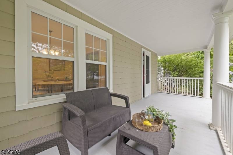 Millburn Twp., NJ 07078,72 Meadowbrook Rd