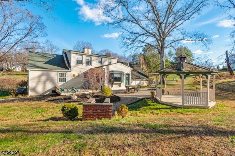 Clinton Twp., NJ 08801,18 Farview Dr