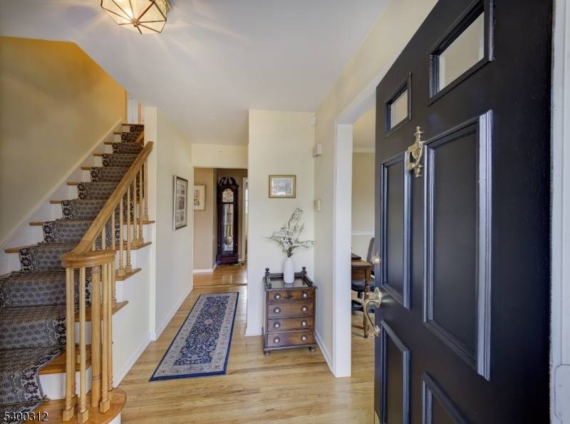 Raritan Twp., NJ 08822,37 Samuel Drive