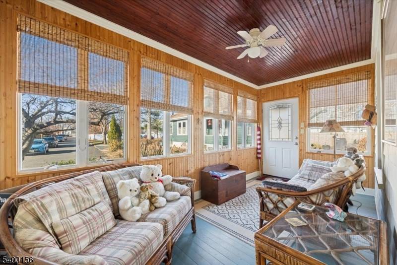 Somerville Boro, NJ 08876,20 Camman Pl