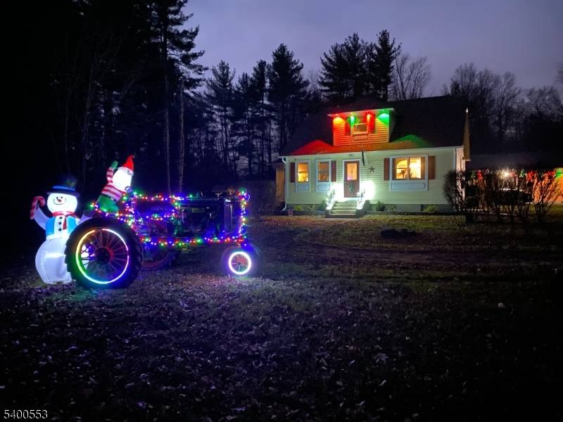 Franklin Twp., NJ 08867,220 Oak Grove Rd