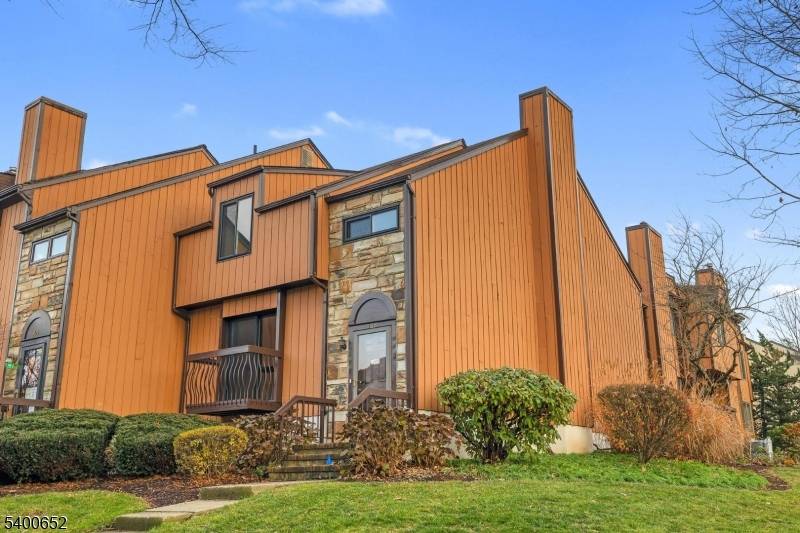 Washington Twp., NJ 07853,107 Wimbledon Sq