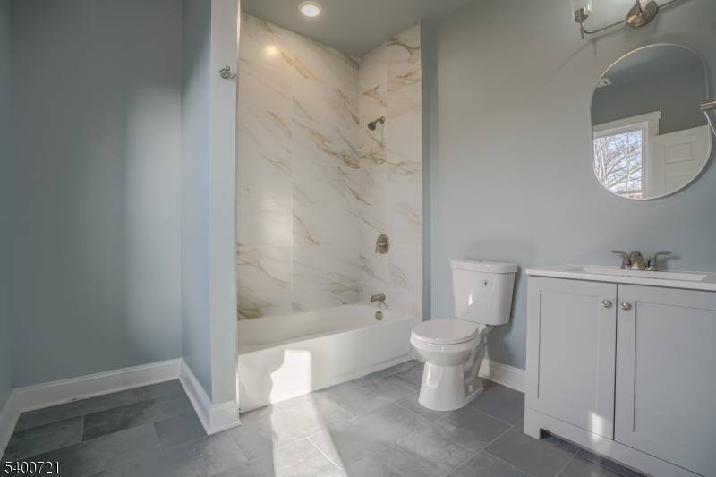 Newark City, NJ 07108,882 S 14Th St, Unit 3 #3