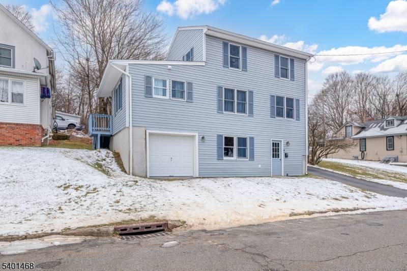 Newton Town, NJ 07860,49 Sussex St