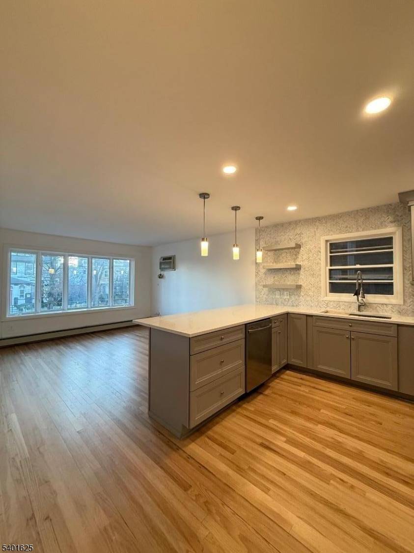 North Bergen Twp., NJ 07047,7807 Park Ave