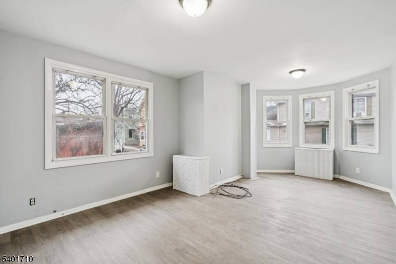 Union Twp., NJ 07088,366 Oswald Pl