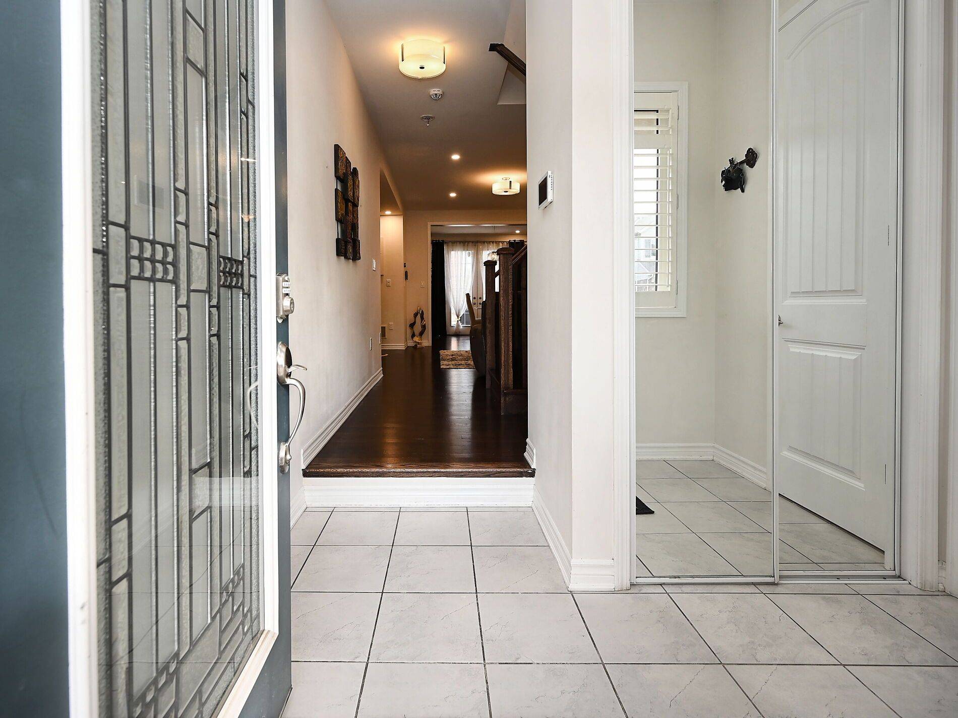 Milton, ON L9T 8Z8,620 LANGHOLM ST