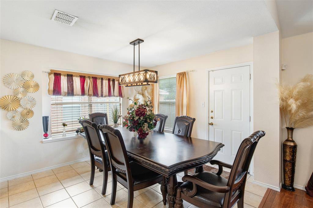 Desoto, TX 75115,141 Buffalo Creek Drive