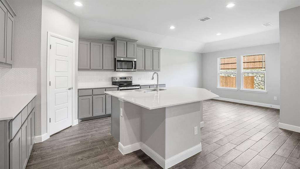 Granbury, TX 76048,1155 KEYSTONE Drive