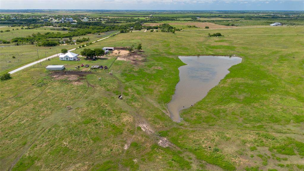 Penelope, TX 76676,536 Hcr 3244