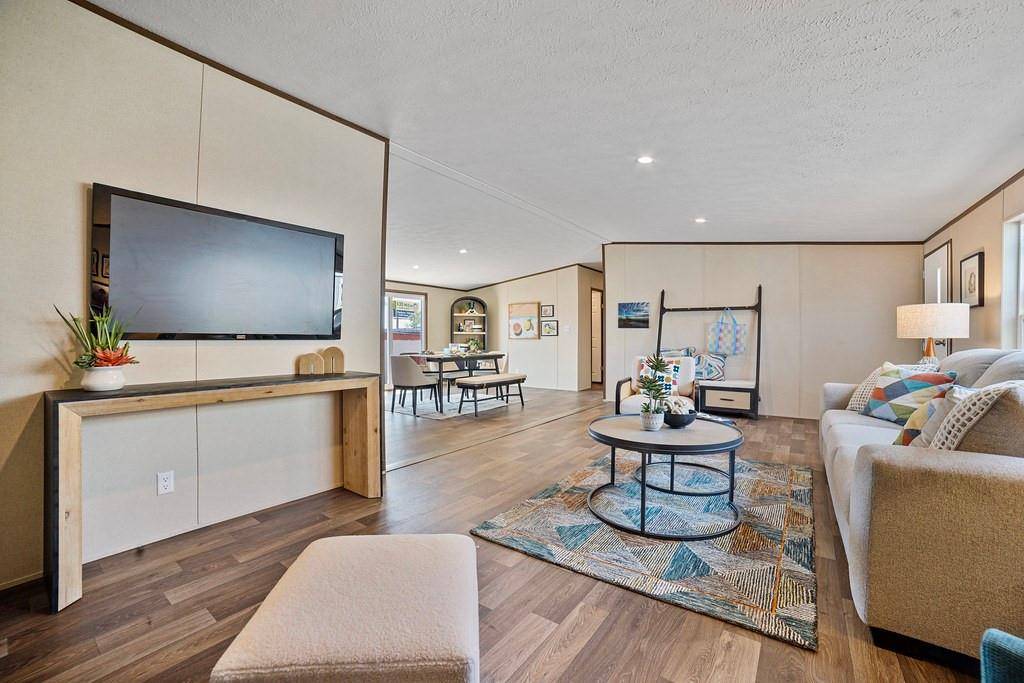 Bellevue, TX 76228,1035 Hopewell Road