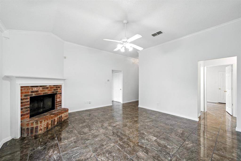 Haltom City, TX 76117,5601 Fairway Circle