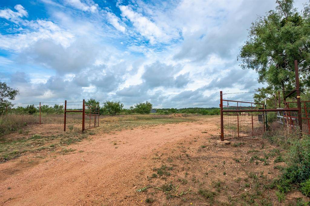 Rochelle, TX 76825,1895 CR 472