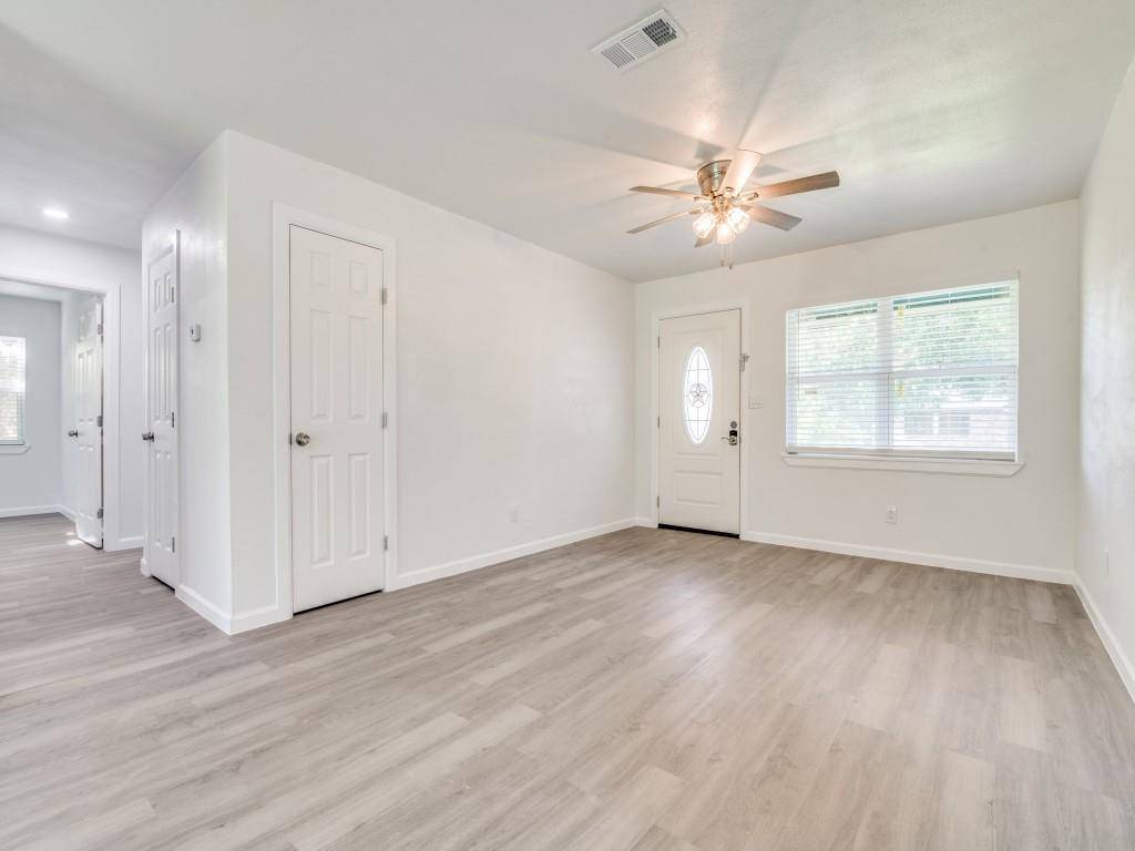 Garland, TX 75040,525 Moonlight Drive