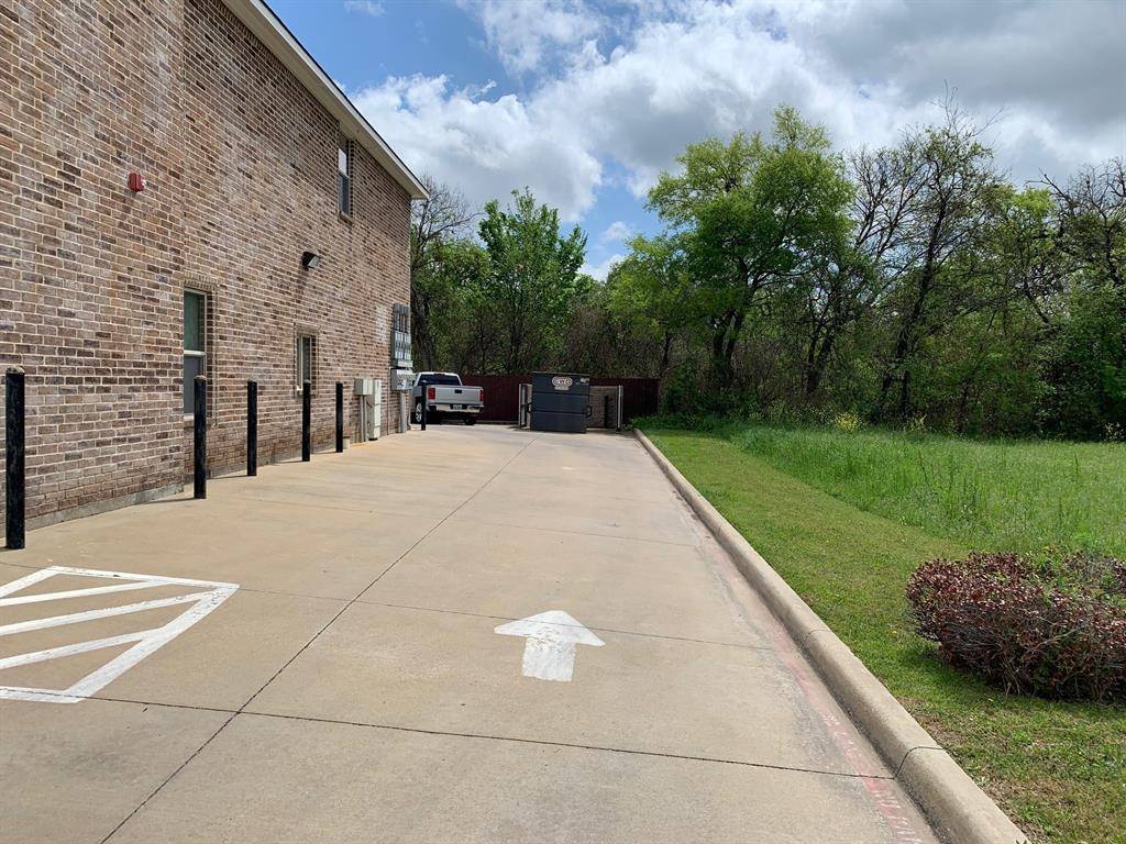 Red Oak, TX 75154,206 S State Highway 342 #K