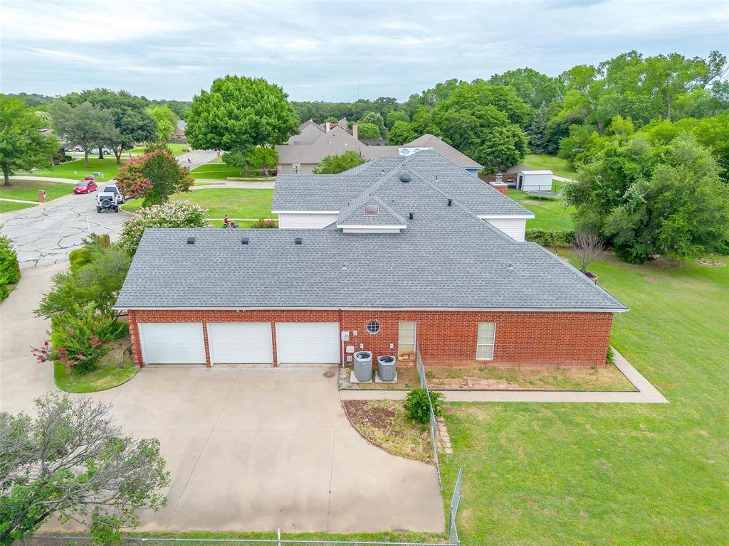 Weatherford, TX 76086,1721 Roberts Bend