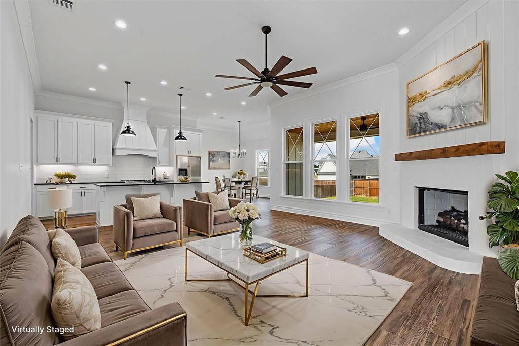 Stonewall, LA 71078,163 Oak Alley