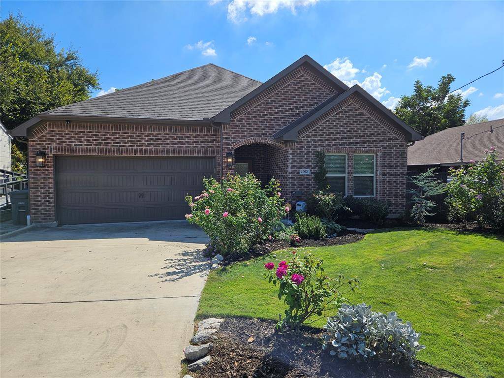 Dallas, TX 75216,1902 Lea Crest Drive