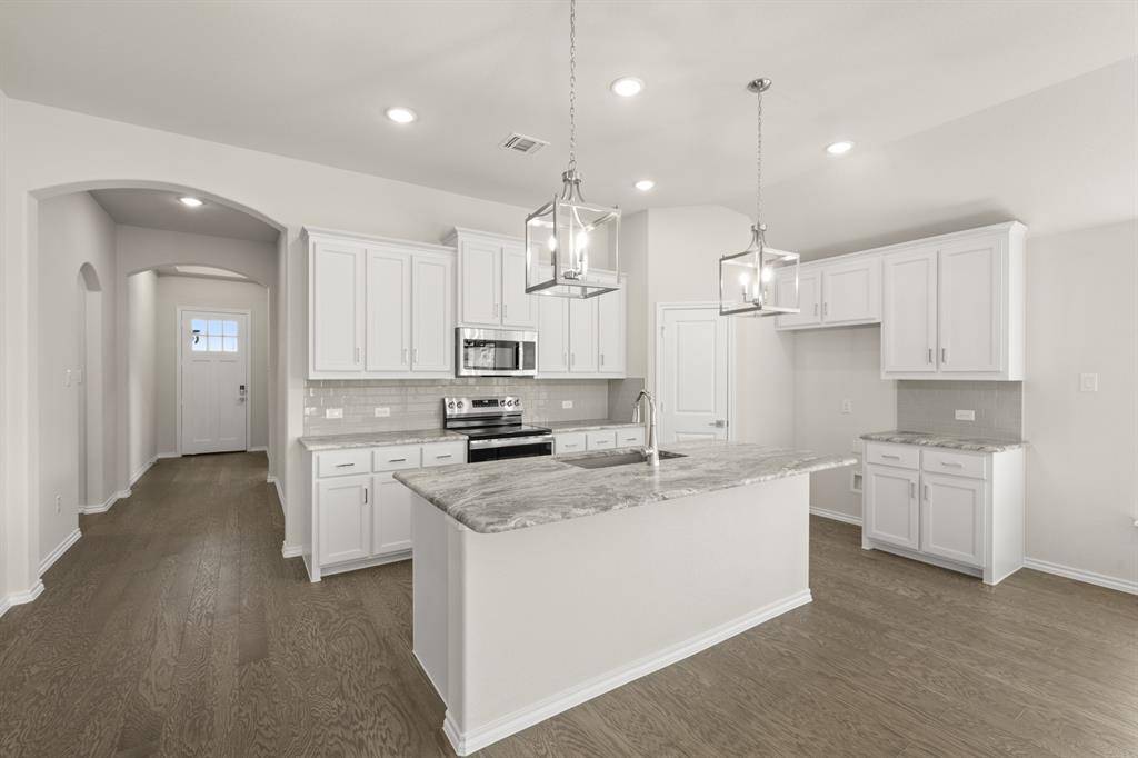 Weatherford, TX 76087,513 Waterford Park Boulevard