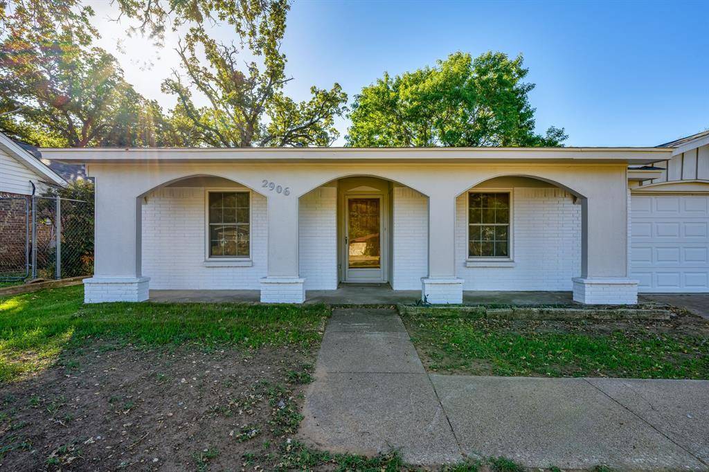 Mineral Wells, TX 76067,2906 SE 6th Street