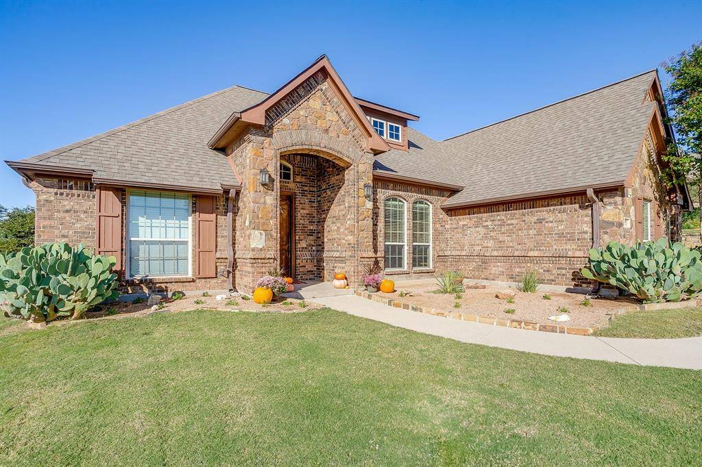 Fort Worth, TX 76179,11008 Owl Creek Drive