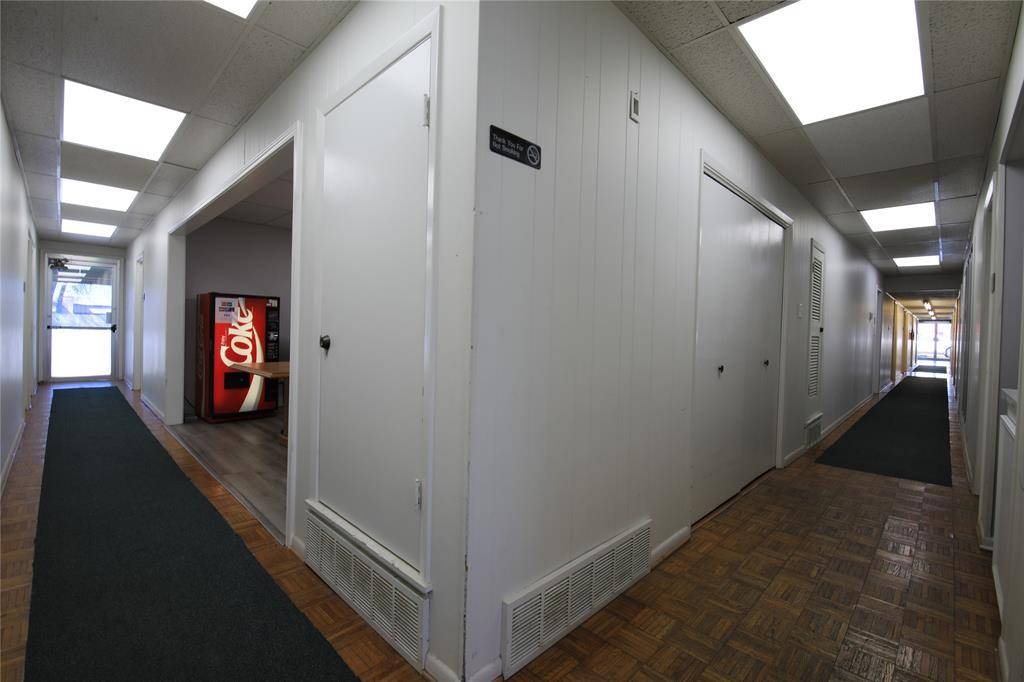 Pantego, TX 76013,3600 W Pioneer Parkway #15