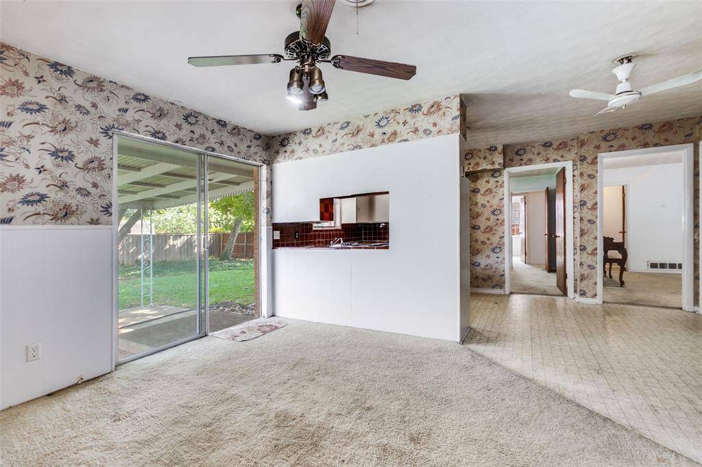 Dallas, TX 75238,10623 Mccree Road