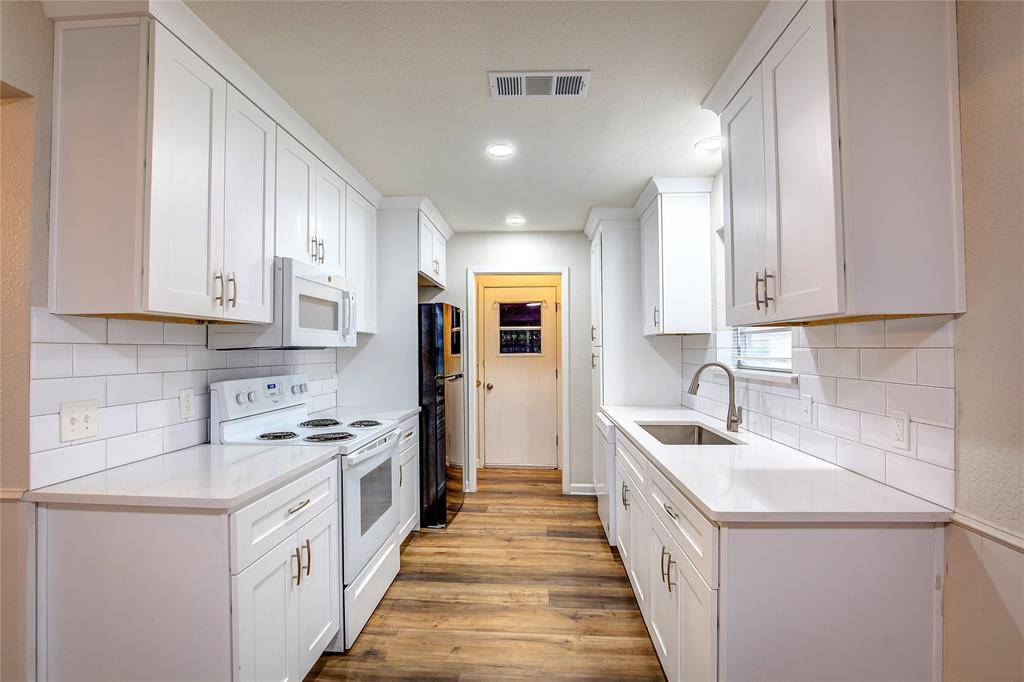 Forest Hill, TX 76140,3049 Valley Forge Trail