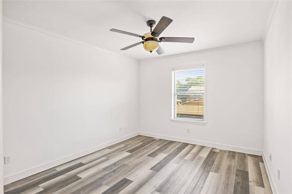 Benbrook, TX 76109,5744 Cedar Creek Drive