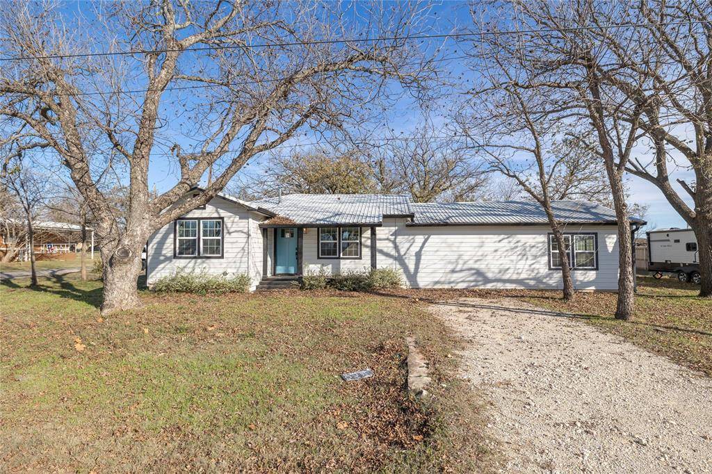 Blanket, TX 76432,403 5th Street