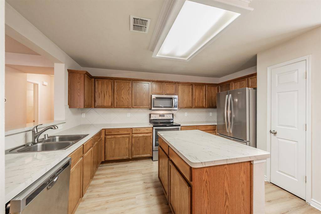 Euless, TX 76039,603 Brenda Lane