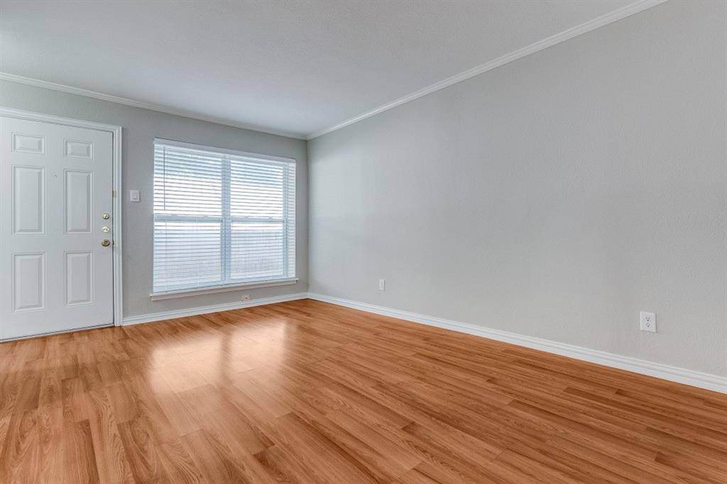 Dallas, TX 75214,5508 Tremont Street #3