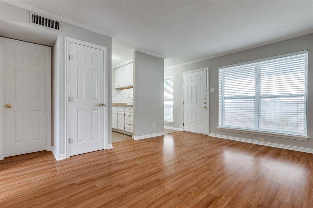 Dallas, TX 75214,5508 Tremont Street #3