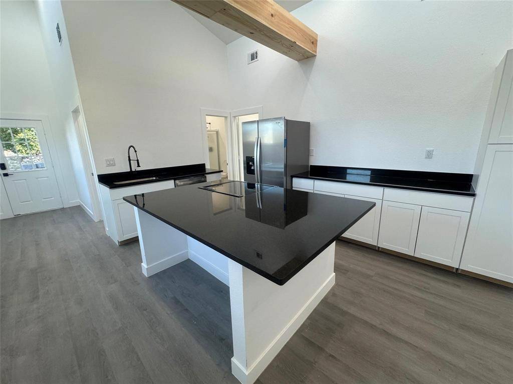 Granbury, TX 76048,2806 Beechwood Street