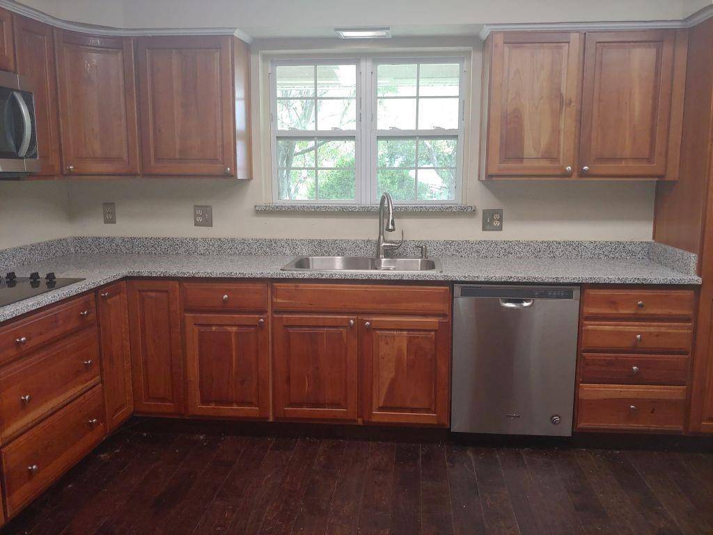 Leonard, TX 75452,1865 County Road 4915