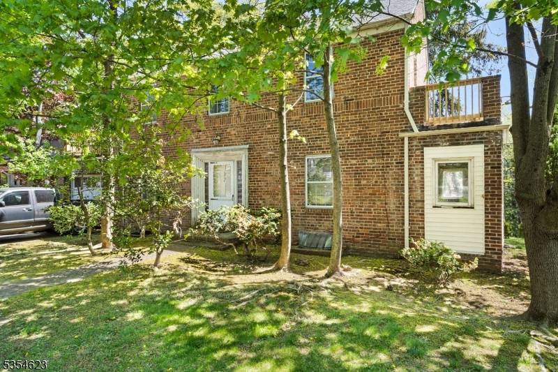 Maplewood Twp., NJ 07040,630 Ridgewood Rd