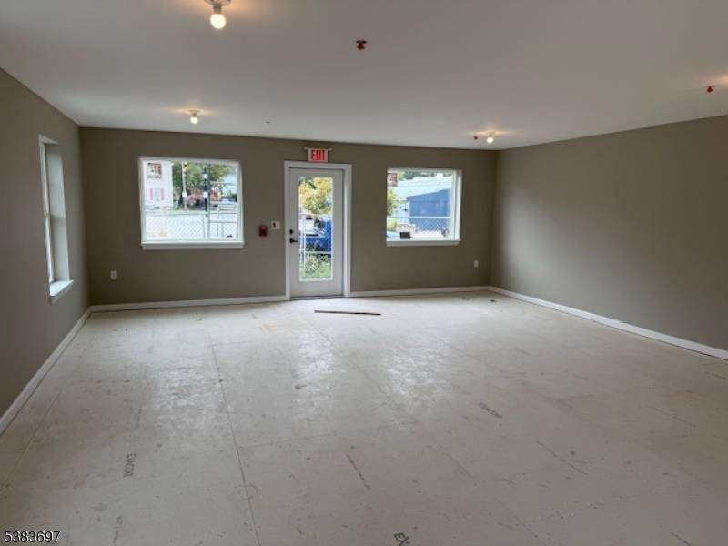 Hackettstown Town, NJ 07840,237 Main St