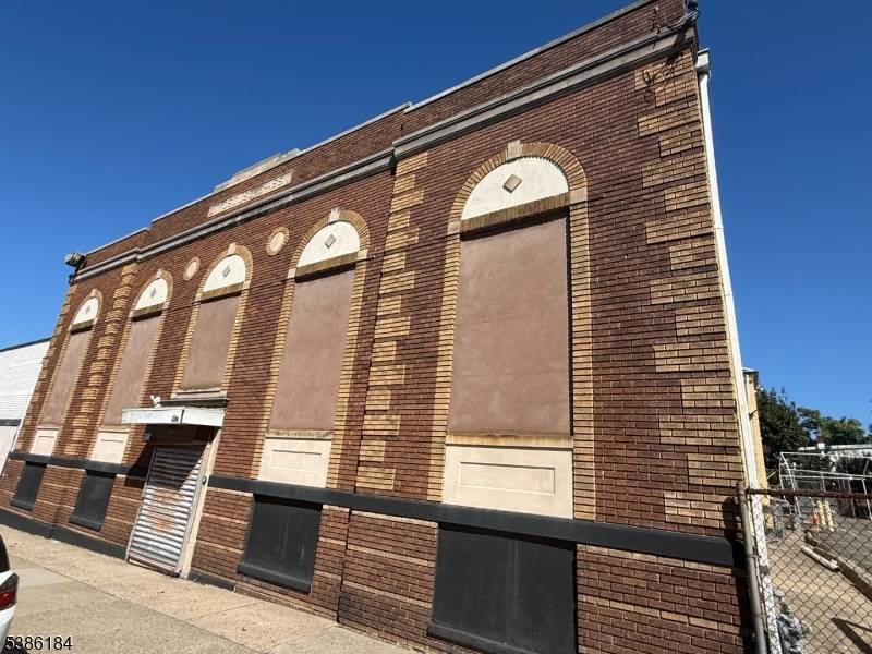 Irvington Twp., NJ 07111,154 Eastern Pkwy