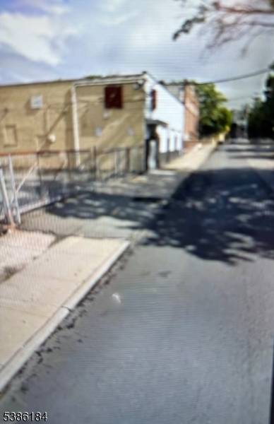 Irvington Twp., NJ 07111,154 Eastern Pkwy