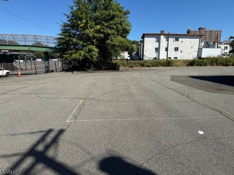 Irvington Twp., NJ 07111,154 Eastern Pkwy