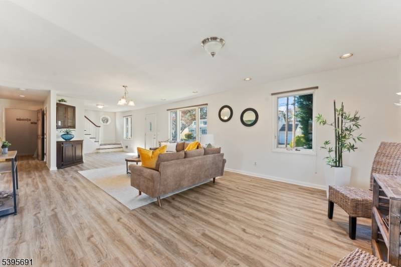 Clifton City, NJ 07013,119 Highview Dr