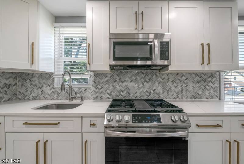 Hawthorne Boro, NJ 07506,47 Ekings Ave