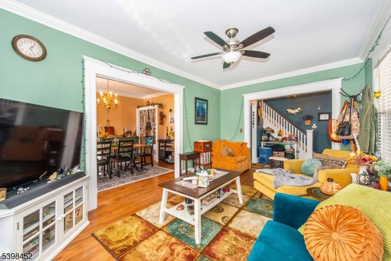 West Caldwell Twp., NJ 07006,113 Lane Ave