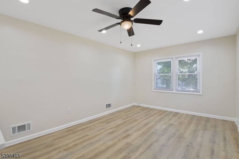 East Rutherford Boro, NJ 07073,335 Paterson Ave #D