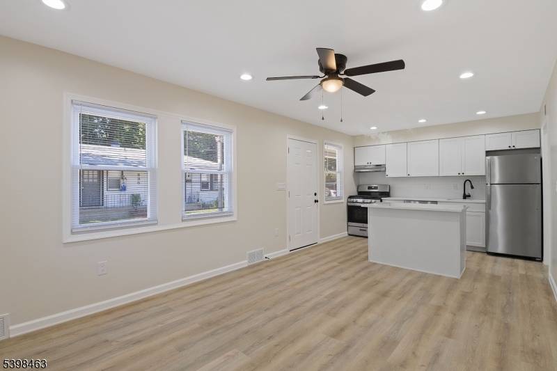 East Rutherford Boro, NJ 07073,335 Paterson Ave #D