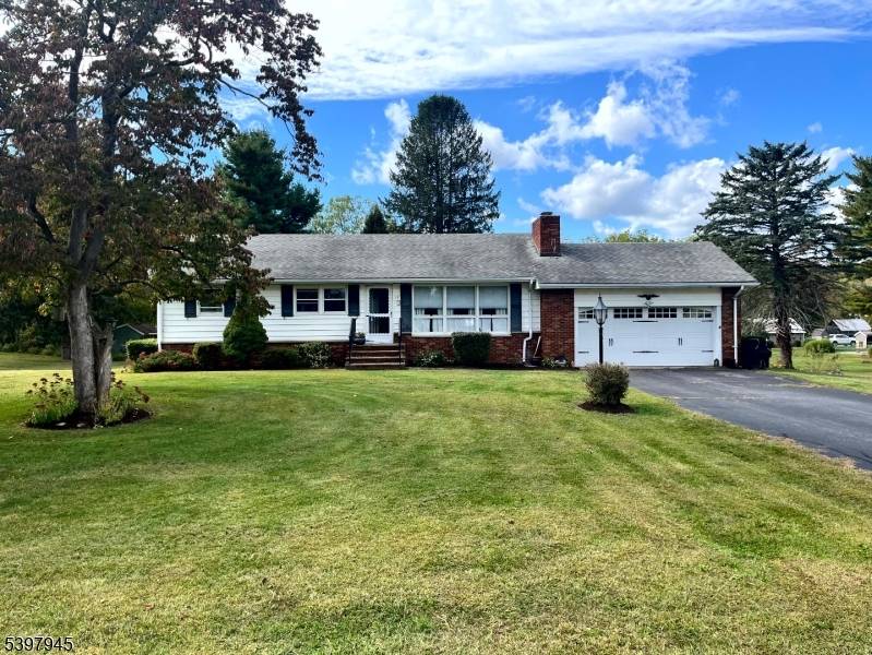 Hardyston Twp., NJ 07419,17 Longview Rd